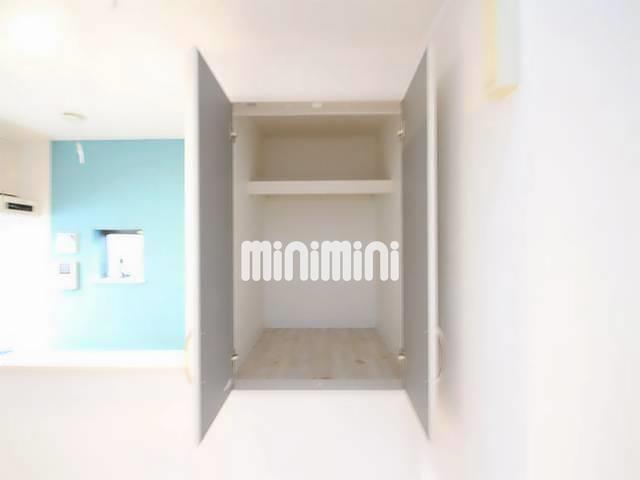 ����6