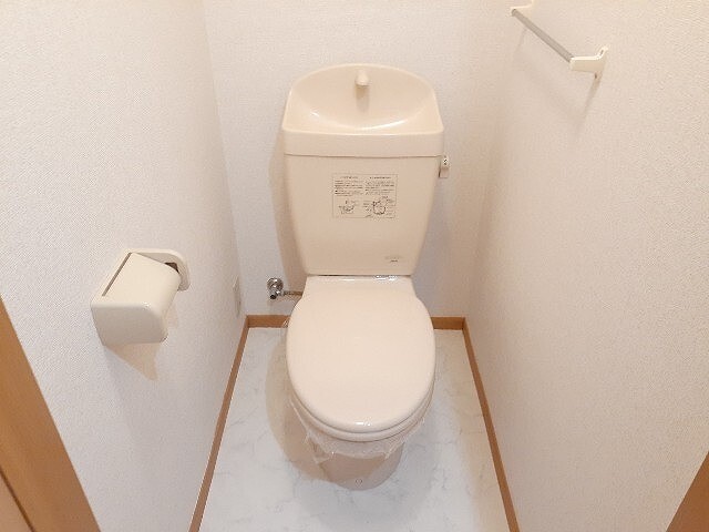 ����5