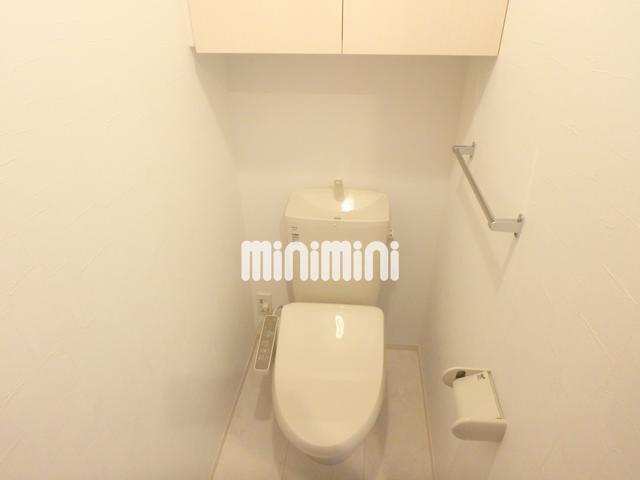 ����4