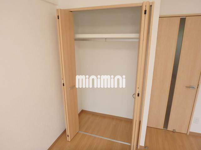 ����6