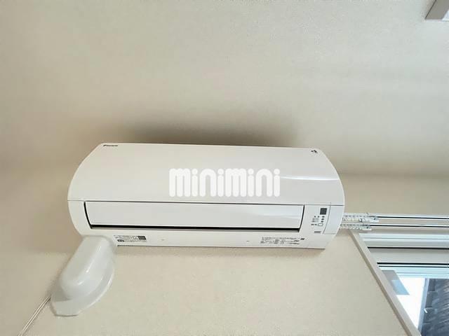 ����8