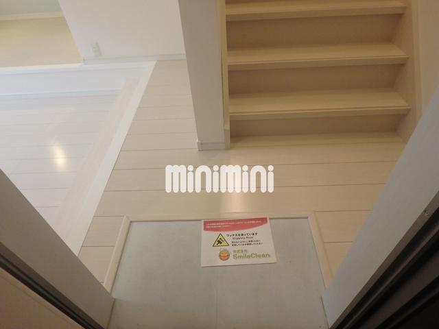 ����6