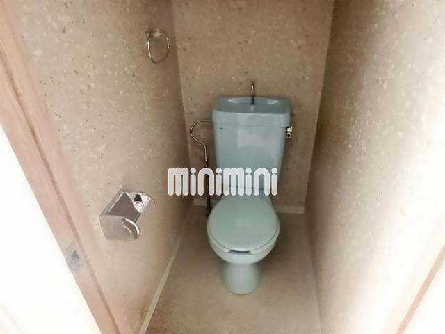 ����4