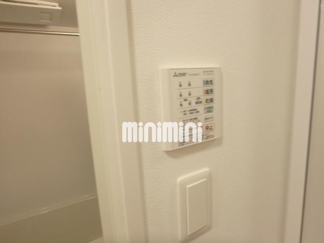 ����6