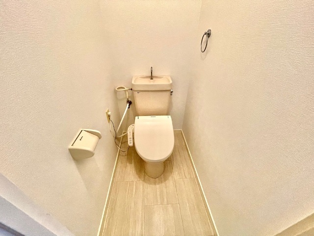 ����6