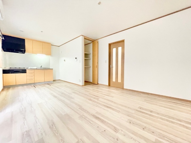 ����2