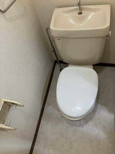 ����5