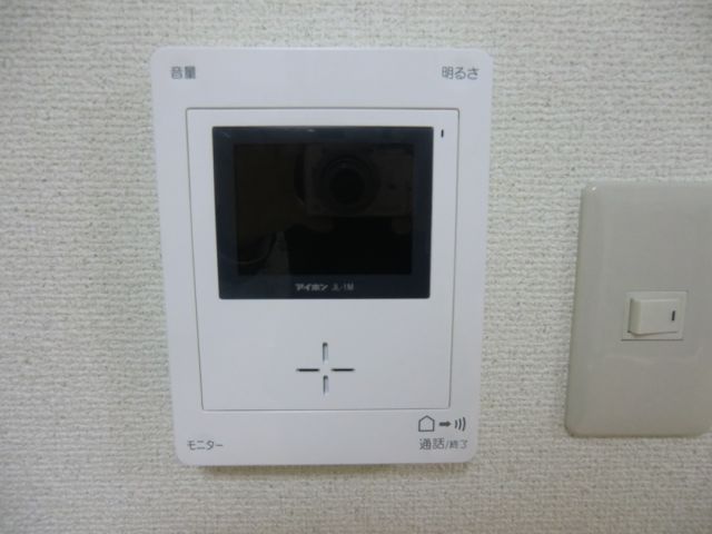 ����7