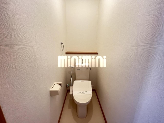����9