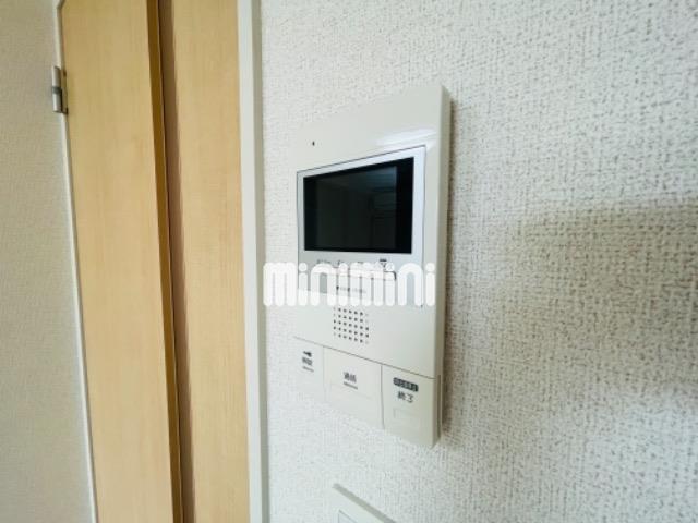 ����11