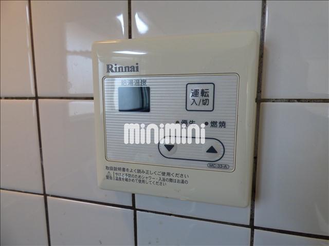 ����11