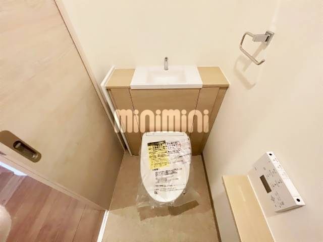 ����8