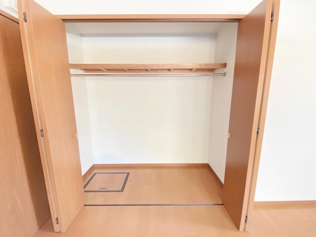 ����6