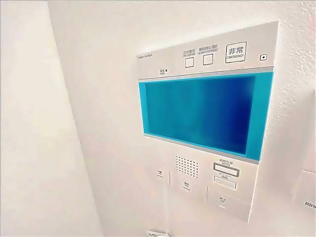 ����7