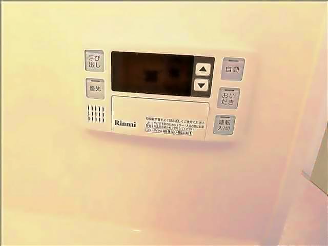 ����11