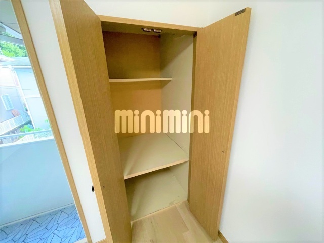 ����6