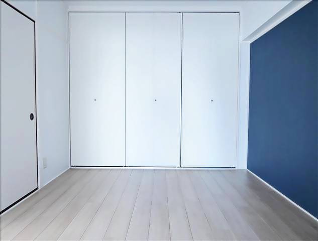 ����7