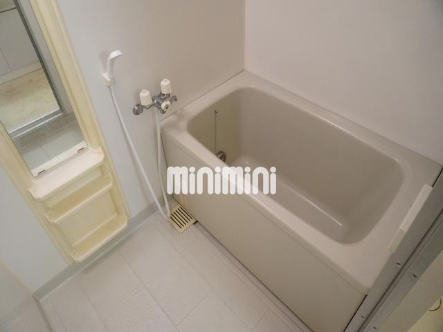 ����3