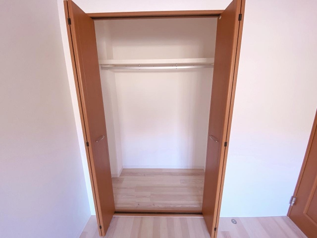 ����6