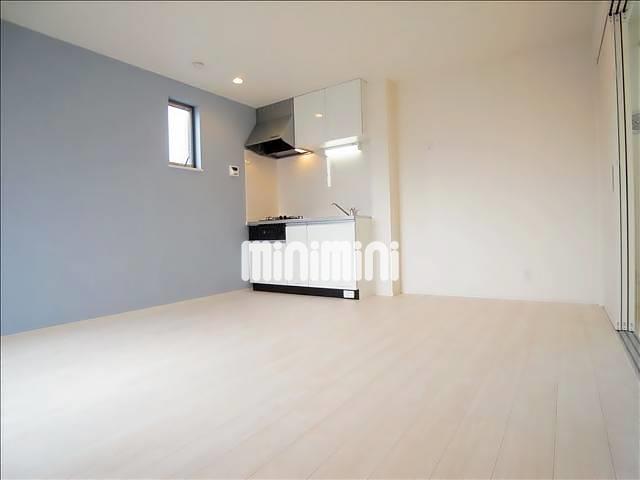����19