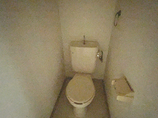 ����4