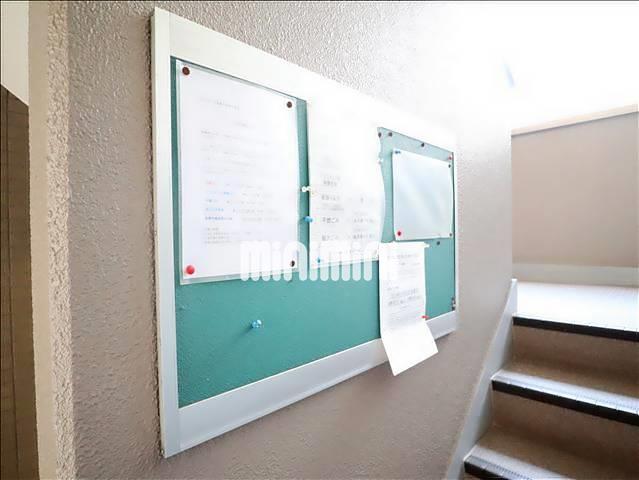 ����19