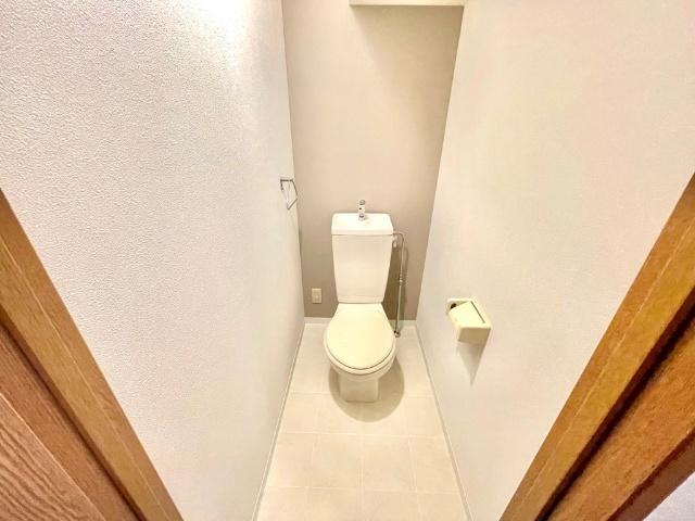 ����5