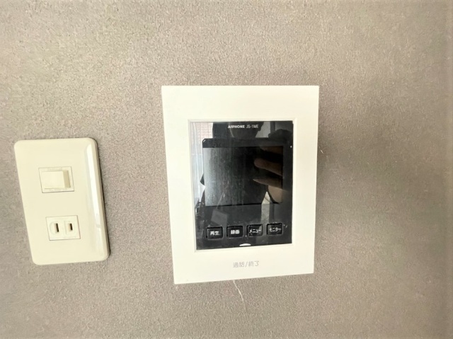 ����6