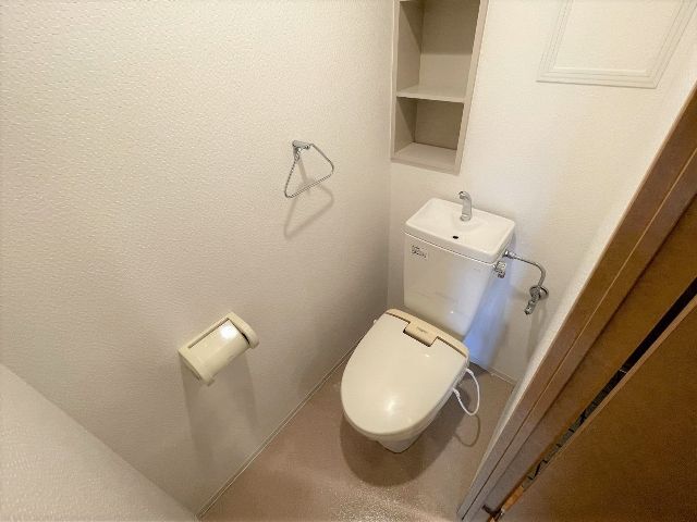 ����5