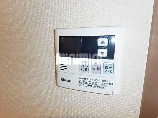 ����10