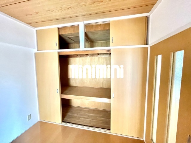����5