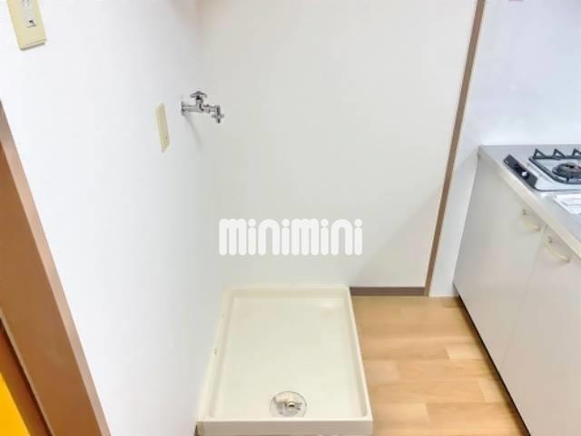 ����9