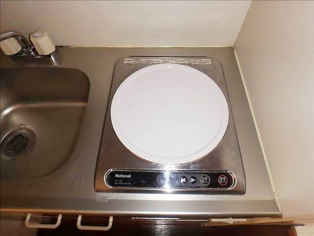 ����14
