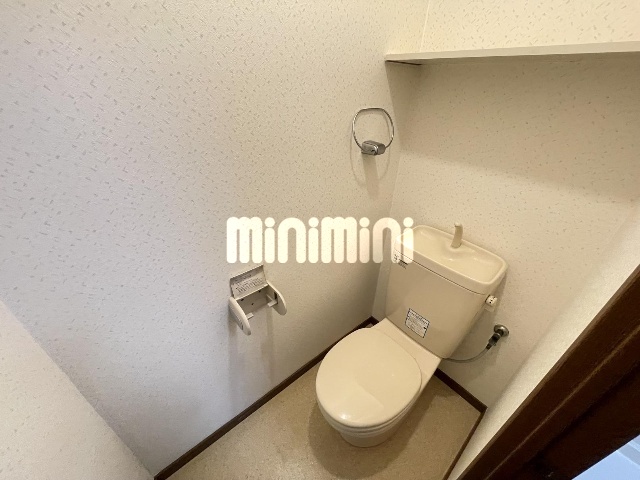 ����5