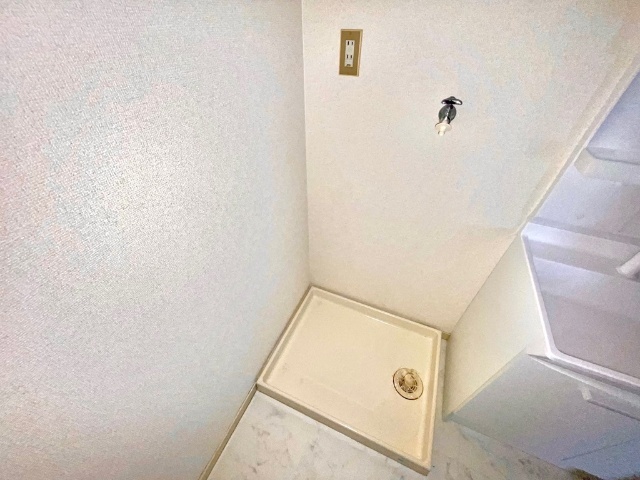 ����14