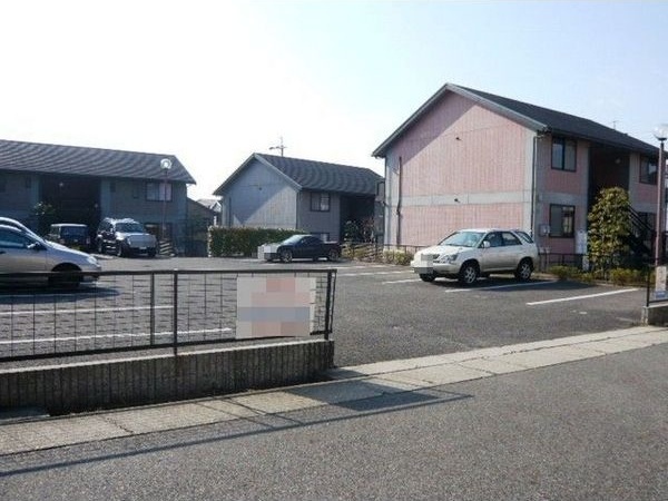 ����20