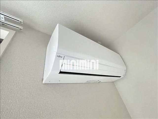 ����10