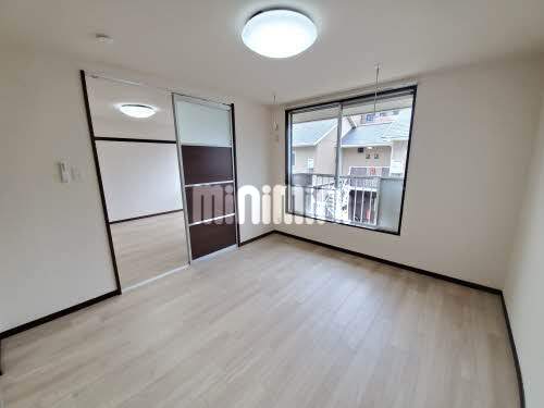 ����10