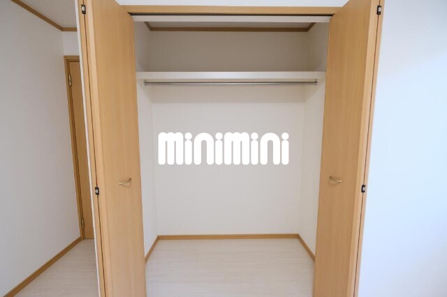 ����6
