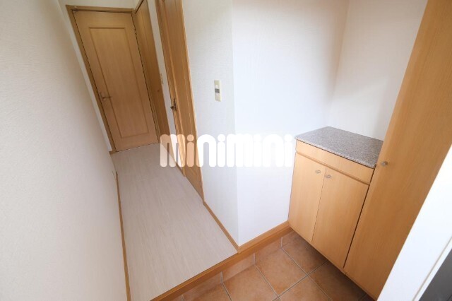 ����7