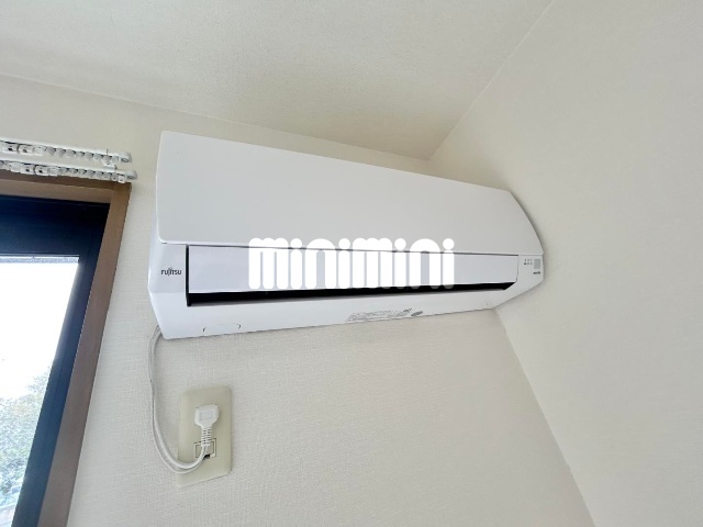 ����11