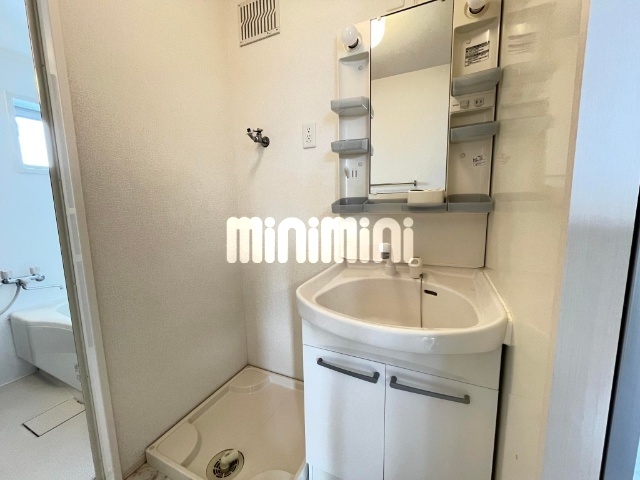 ����6