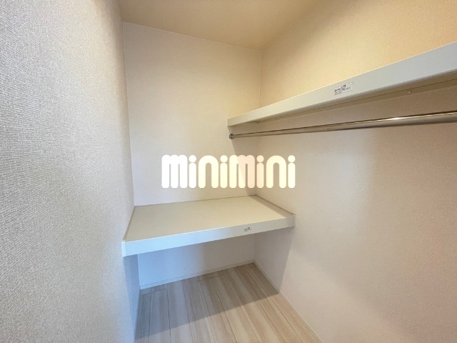 ����6