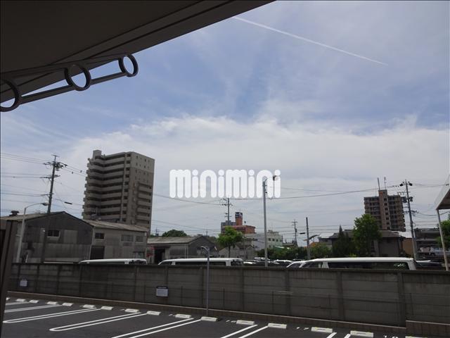 ����16