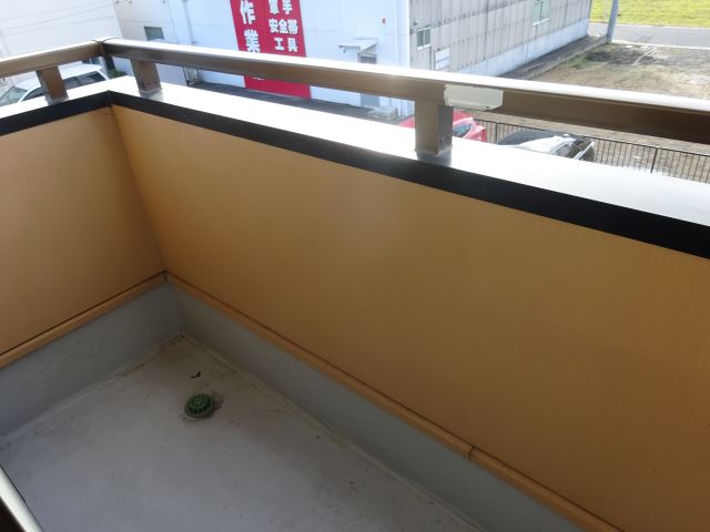 ����7
