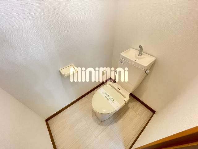 ����7