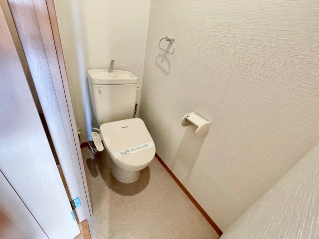 ����6