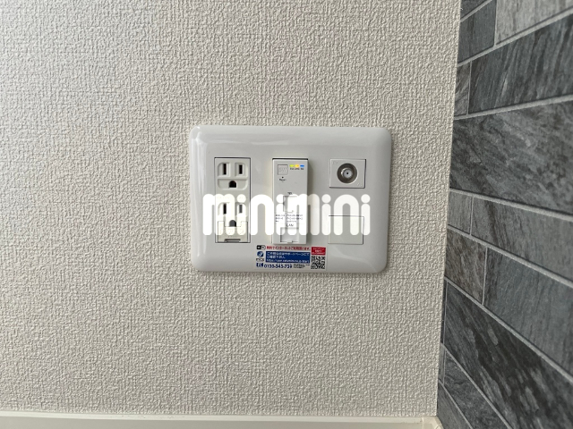 ����11