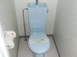 ����4