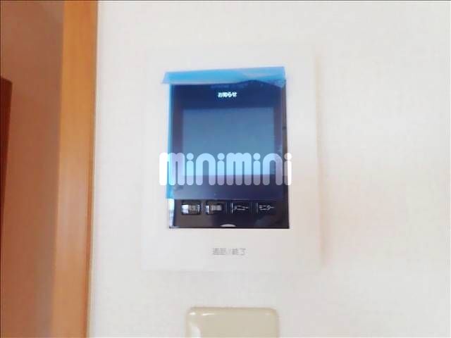 ����6